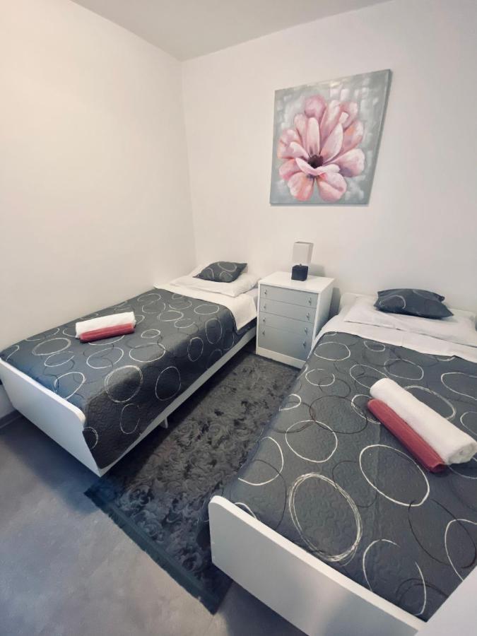 Apartman Stipancic Labin  Exteriör bild